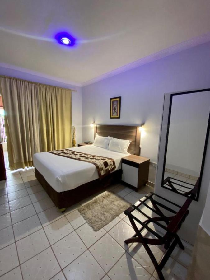 Dolar Lodges & Tours 마운 외부 사진